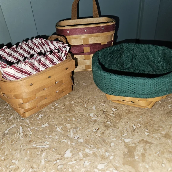 Longaberger Brown and Red Baskets Set Of 3 - Picture 1 of 5